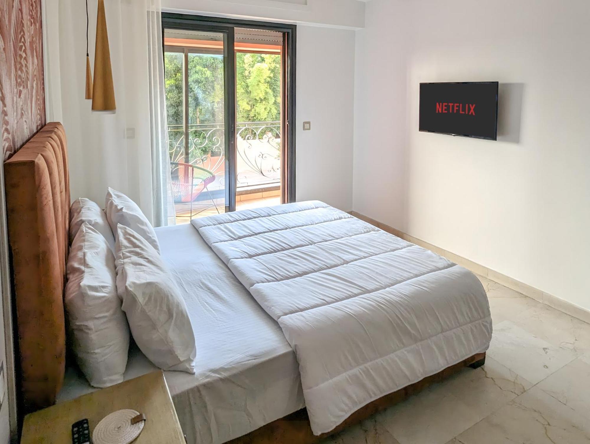 Panoramic View Majorelle Garden With Pool Apartment